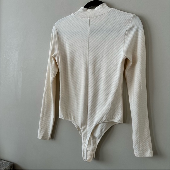 KNIX x Bird of Papaya Mock Neck Bodysuit (Size: Medium) - Picture 9 of 14